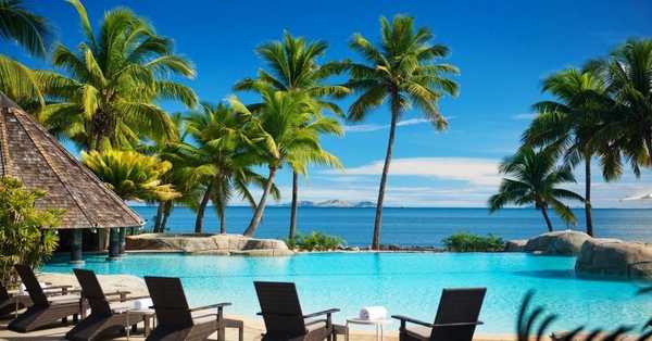 Fiji Travel Guide : Food, hotel, Cost, Weather & geography, History, language, culture, things to see and do and how to reach